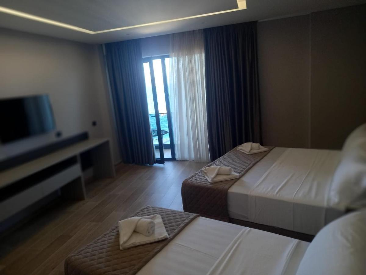 Joelle Premium Hotel Saranda Kültér fotó