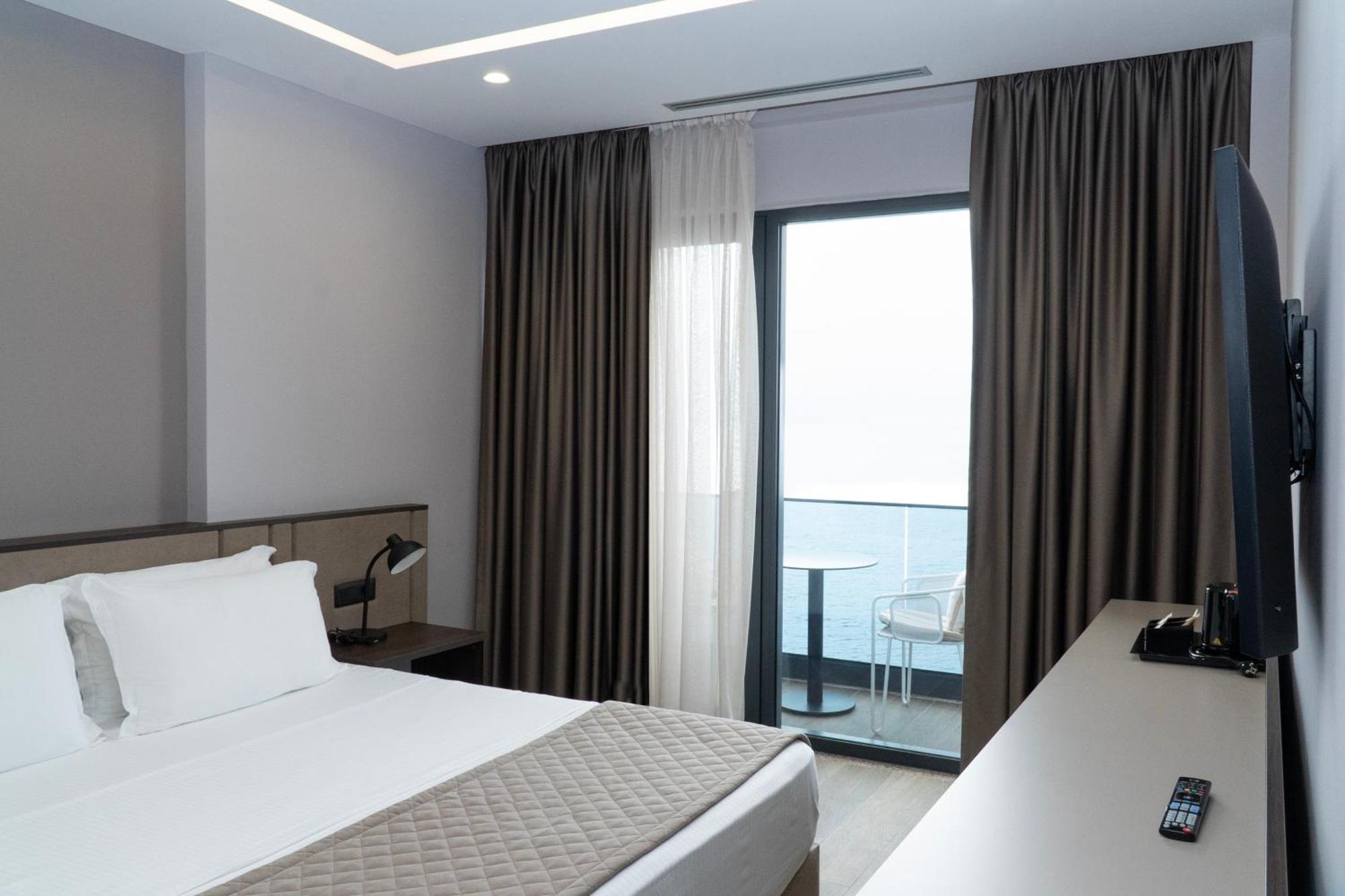 Joelle Premium Hotel Saranda Kültér fotó