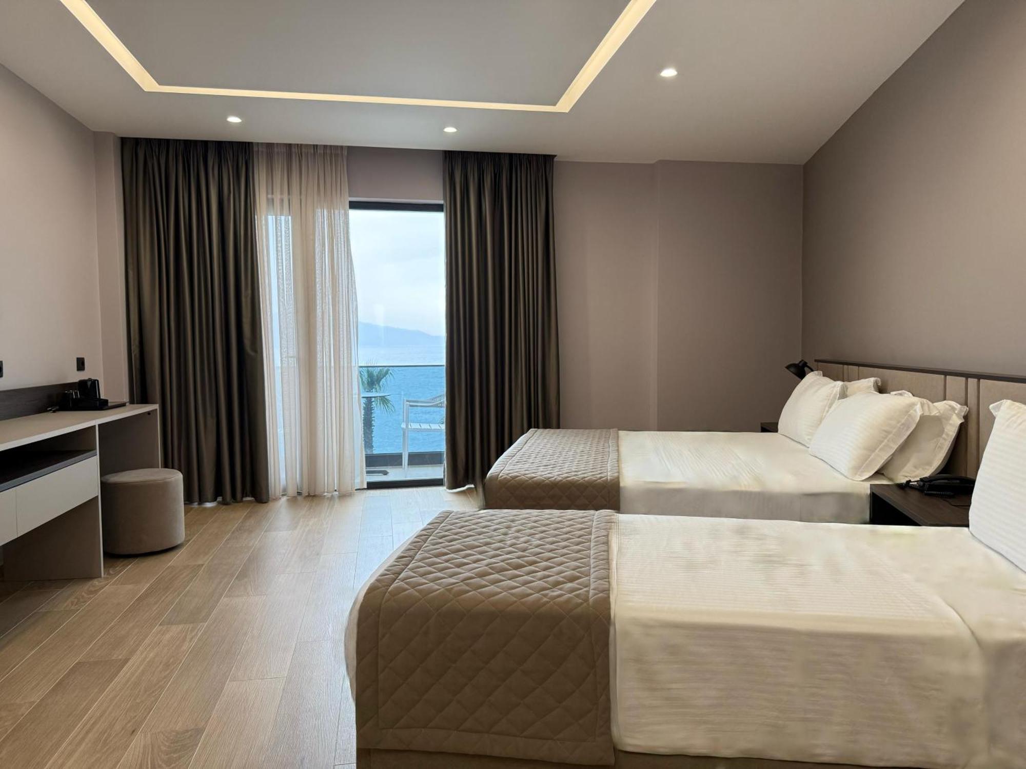 Joelle Premium Hotel Saranda Kültér fotó